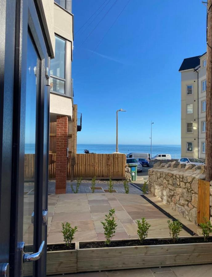 Luxury Modern 1Bed Sea View Apartment Rhôs-on-Sea Dış mekan fotoğraf